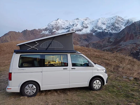 Location de van à Grenoble : quand la photographie rencontre la vanlife