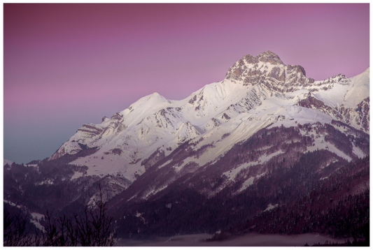Photo de la Pointe de l’Arcalod dans le Massif des Bauges, paysage alpin en Savoie.